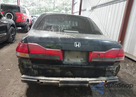 2001 Honda Accord 3.0 Ex from USA, damaged, VIN 1HGCG16561A036659